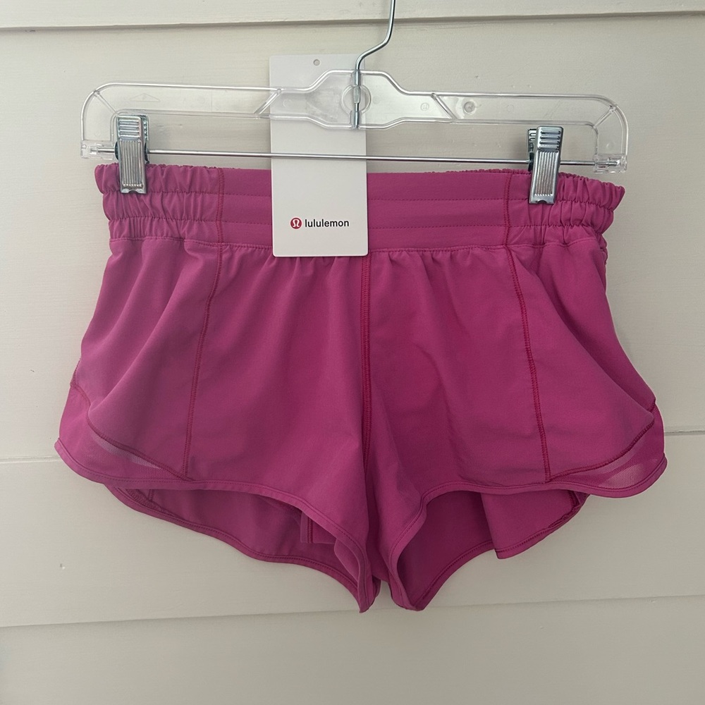 NWT Sonic Pink Hotty Hots 2.5”